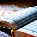 تقسیم بندی قرآن به صورت سوره و آیه و جزء، توسط چه کسی، چه زمانی و بر چه اساسی صورت گرفته است؟